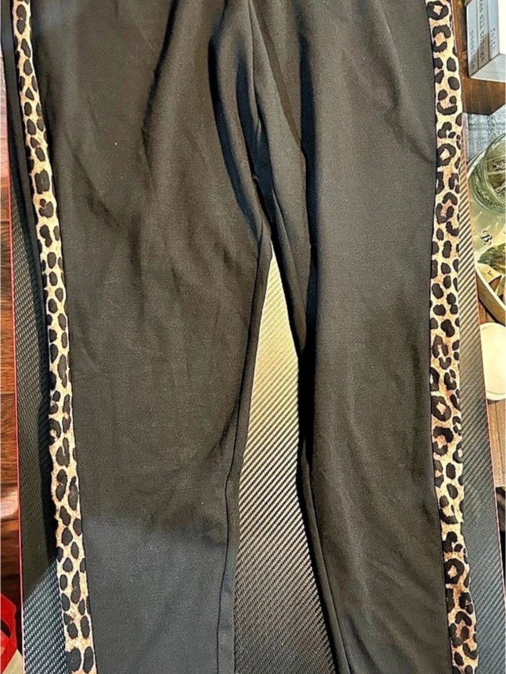 Michael Kors Animal Print Side Stripe Leggings Size 2X Like New